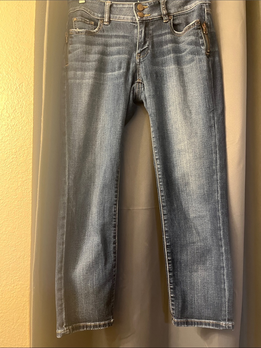 New York & Company Light Blue Straight Leg Jeans